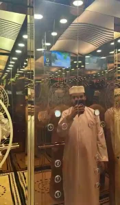 Villa elevator interior decoration