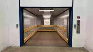 Hydraulic Freight Elevator