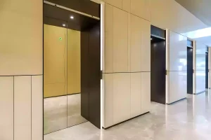 High-capacity service elevator widely used in commercial, industrial, and medical buildings.
