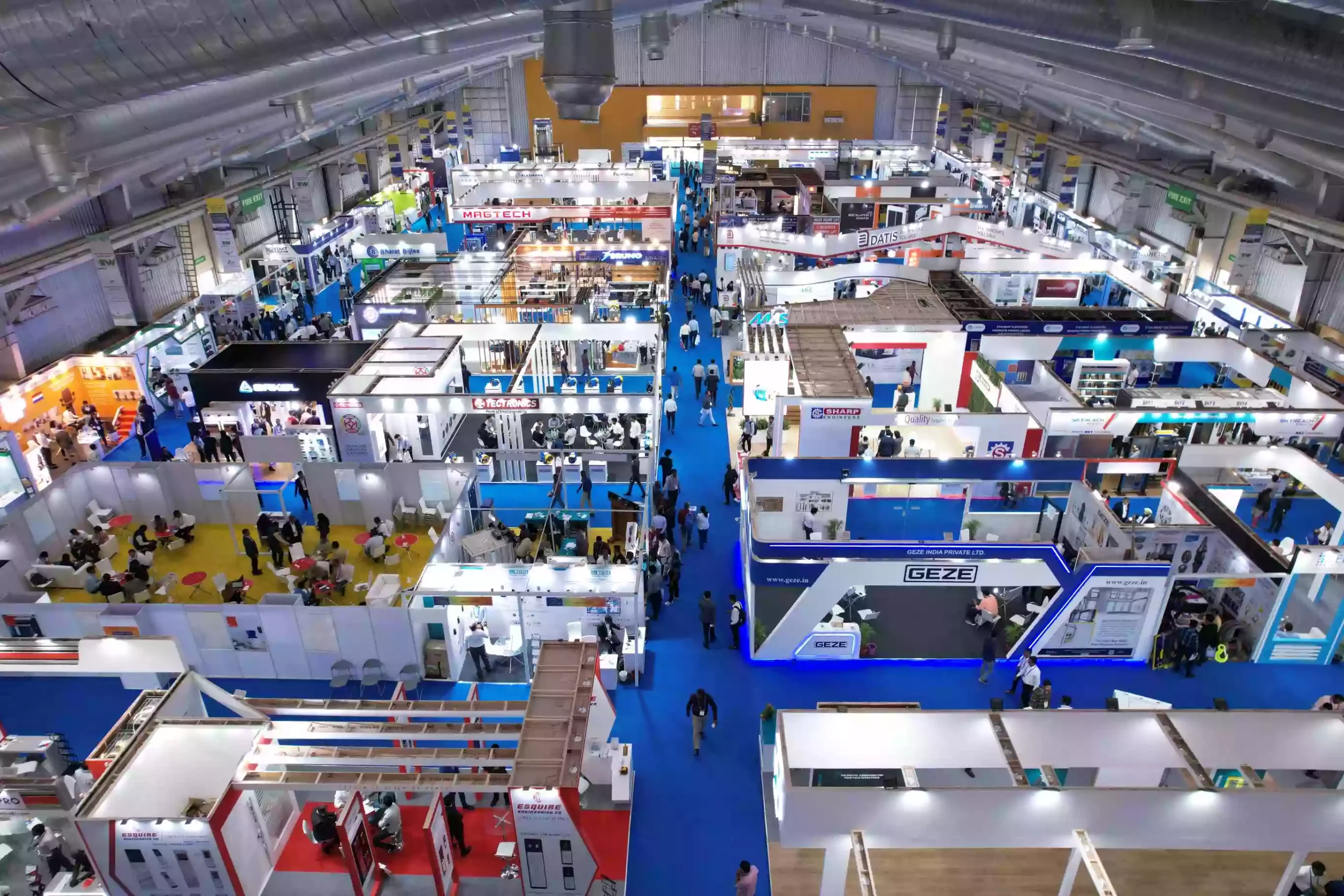 A bustling elevator exhibition