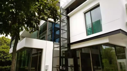 Outdoor Elevator